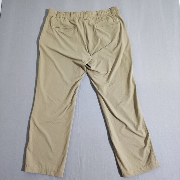 Under Armour Golf pants men's size 40X30 beige colour active wear loose fit - Picture 3 of 15
